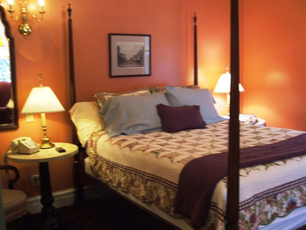 The Rochester Inn Sheboygan Falls Szoba fotó