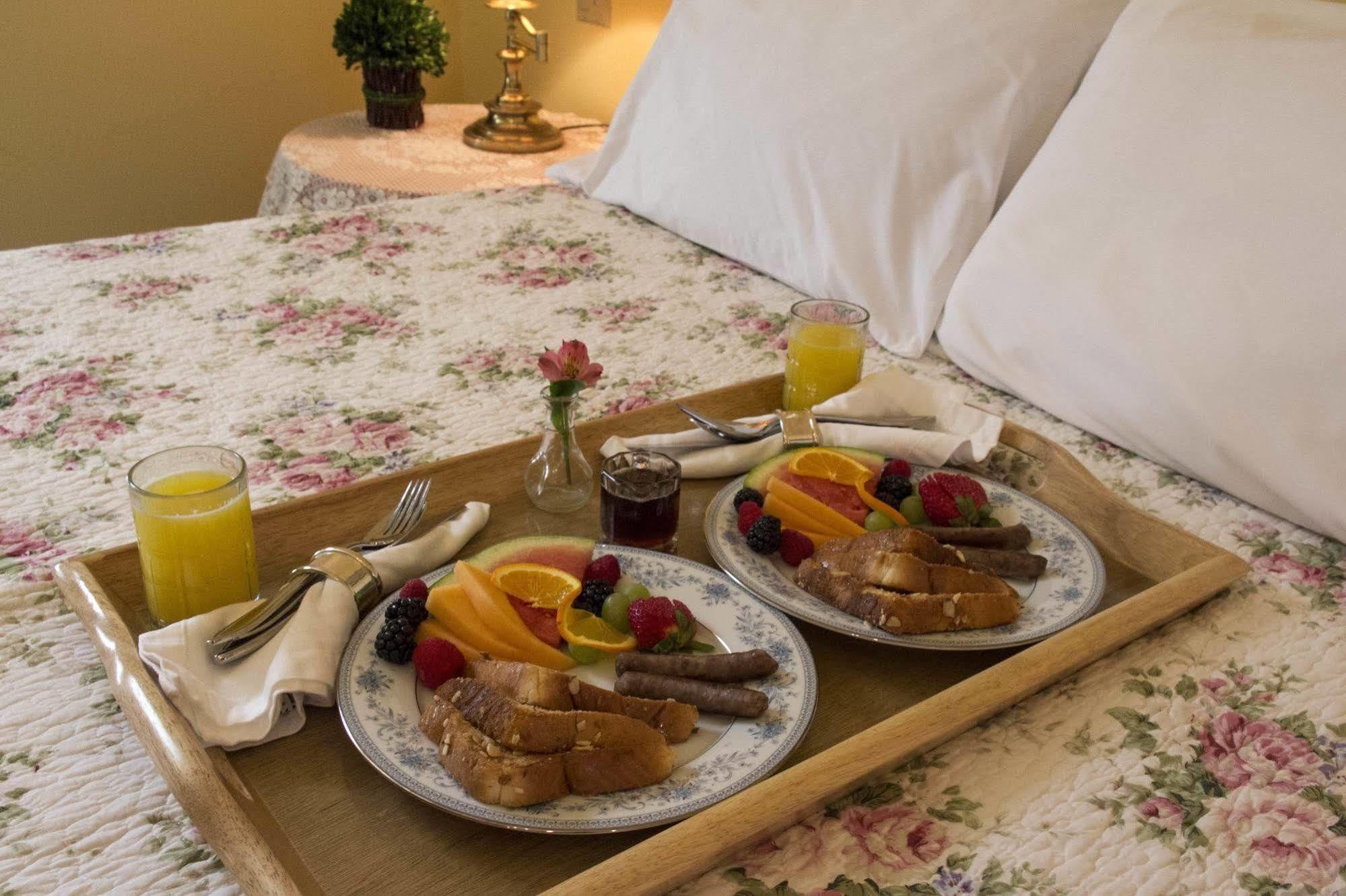The Rochester Inn Sheboygan Falls Kültér fotó